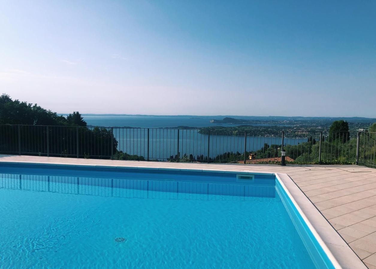 Casa Cecilia, 2 Bedrooms, 1 Bathroom, Lake View, Pool Gardone Riviera Exterior foto